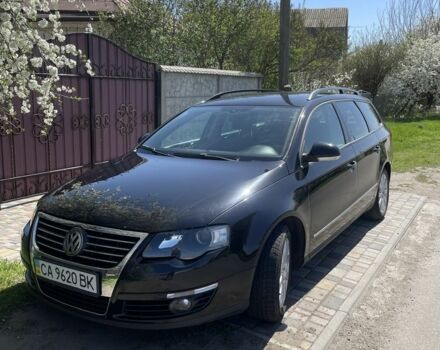 Чорний Фольксваген Пассат Варіант, об'ємом двигуна 2 л та пробігом 300 тис. км за 6500 $, фото 1 на Automoto.ua