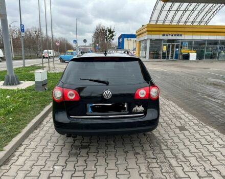 Чорний Фольксваген Пассат Варіант, об'ємом двигуна 2 л та пробігом 320 тис. км за 2600 $, фото 4 на Automoto.ua