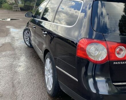 Черный Фольксваген Пассат Вариант, объемом двигателя 2 л и пробегом 252 тыс. км за 6600 $, фото 3 на Automoto.ua