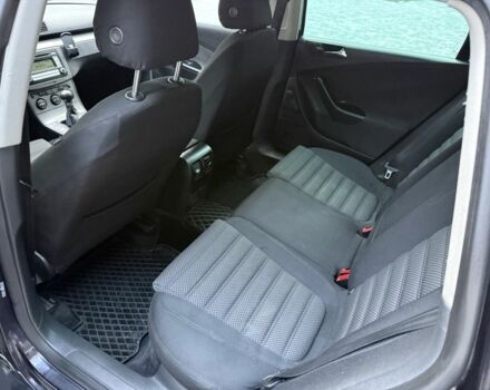 Черный Фольксваген Пассат Вариант, объемом двигателя 1.9 л и пробегом 285 тыс. км за 5500 $, фото 15 на Automoto.ua