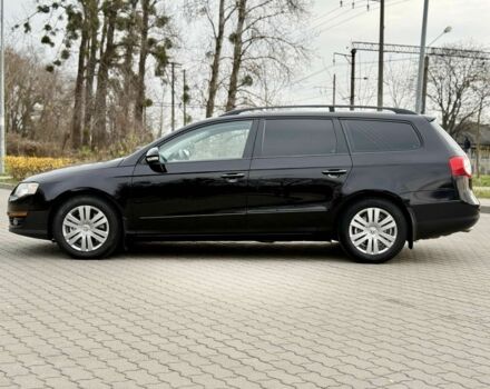 Черный Фольксваген Пассат Вариант, объемом двигателя 2 л и пробегом 400 тыс. км за 5450 $, фото 5 на Automoto.ua