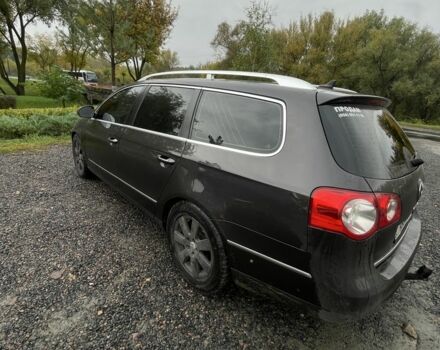 Черный Фольксваген Пассат Вариант, объемом двигателя 2 л и пробегом 255 тыс. км за 6600 $, фото 7 на Automoto.ua