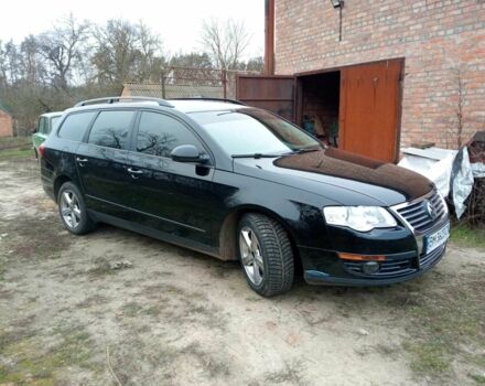 Чорний Фольксваген Пассат Варіант, об'ємом двигуна 1.6 л та пробігом 200 тис. км за 6800 $, фото 1 на Automoto.ua