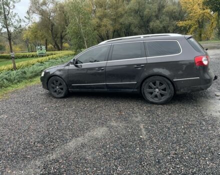 Черный Фольксваген Пассат Вариант, объемом двигателя 2 л и пробегом 255 тыс. км за 6600 $, фото 5 на Automoto.ua