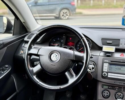 Черный Фольксваген Пассат Вариант, объемом двигателя 2 л и пробегом 400 тыс. км за 5450 $, фото 10 на Automoto.ua