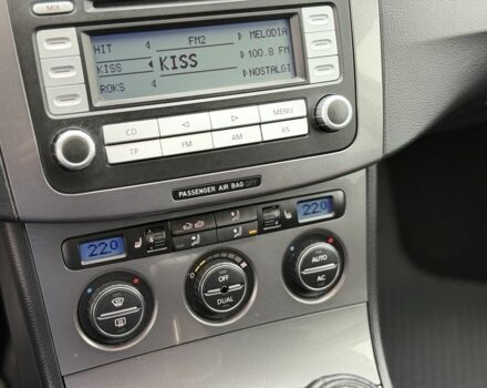 Черный Фольксваген Пассат Вариант, объемом двигателя 2 л и пробегом 400 тыс. км за 5450 $, фото 19 на Automoto.ua