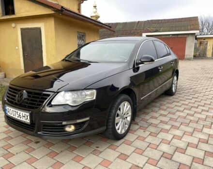 Черный Фольксваген Пассат Вариант, объемом двигателя 2 л и пробегом 287 тыс. км за 5250 $, фото 1 на Automoto.ua