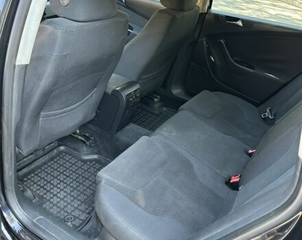 Черный Фольксваген Пассат Вариант, объемом двигателя 0 л и пробегом 350 тыс. км за 2000 $, фото 4 на Automoto.ua