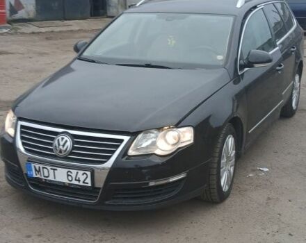 Черный Фольксваген Пассат Вариант, объемом двигателя 2 л и пробегом 370 тыс. км за 3562 $, фото 8 на Automoto.ua