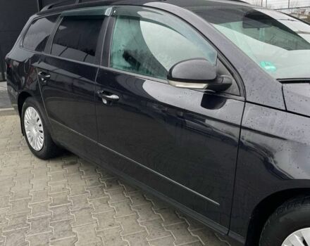 Черный Фольксваген Пассат Вариант, объемом двигателя 2 л и пробегом 274 тыс. км за 5700 $, фото 6 на Automoto.ua