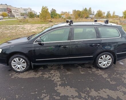Черный Фольксваген Пассат Вариант, объемом двигателя 2 л и пробегом 290 тыс. км за 6800 $, фото 1 на Automoto.ua