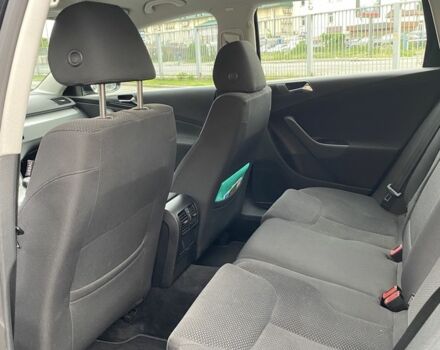 Черный Фольксваген Пассат Вариант, объемом двигателя 1.8 л и пробегом 195 тыс. км за 6000 $, фото 7 на Automoto.ua