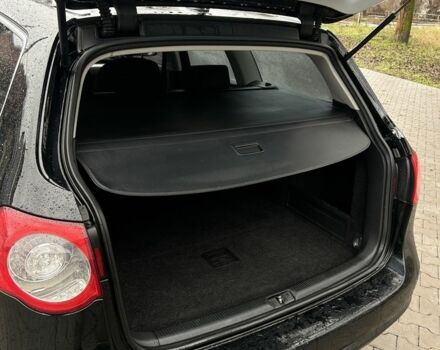 Чорний Фольксваген Пассат Варіант, об'ємом двигуна 2 л та пробігом 279 тис. км за 5499 $, фото 7 на Automoto.ua