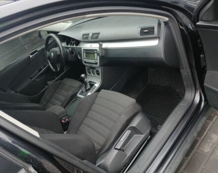 Черный Фольксваген Пассат Вариант, объемом двигателя 1.8 л и пробегом 263 тыс. км за 5000 $, фото 7 на Automoto.ua