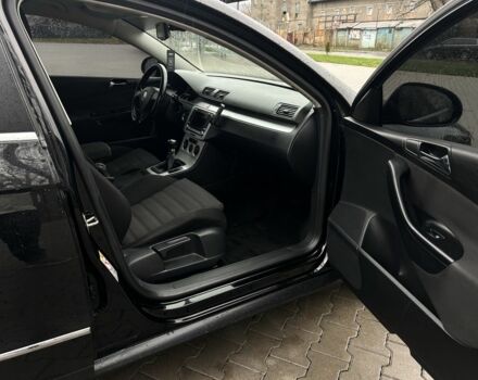 Чорний Фольксваген Пассат Варіант, об'ємом двигуна 2 л та пробігом 279 тис. км за 5499 $, фото 10 на Automoto.ua