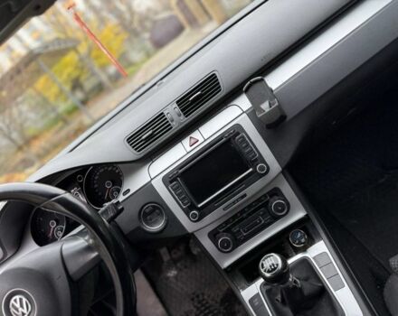 Черный Фольксваген Пассат Вариант, объемом двигателя 2 л и пробегом 300 тыс. км за 3200 $, фото 8 на Automoto.ua