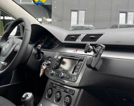 Черный Фольксваген Пассат Вариант, объемом двигателя 2 л и пробегом 366 тыс. км за 6490 $, фото 12 на Automoto.ua