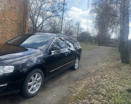 Черный Фольксваген Пассат Вариант, объемом двигателя 2 л и пробегом 300 тыс. км за 6900 $, фото 1 на Automoto.ua