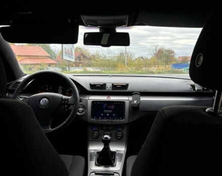 Чорний Фольксваген Пассат Варіант, об'ємом двигуна 2 л та пробігом 260 тис. км за 6300 $, фото 2 на Automoto.ua