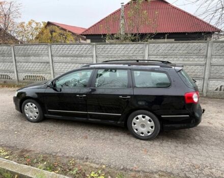 Черный Фольксваген Пассат Вариант, объемом двигателя 2 л и пробегом 300 тыс. км за 3200 $, фото 3 на Automoto.ua