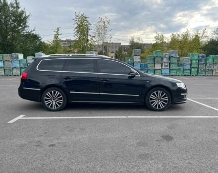 Чорний Фольксваген Пассат Варіант, об'ємом двигуна 1.8 л та пробігом 225 тис. км за 7500 $, фото 1 на Automoto.ua