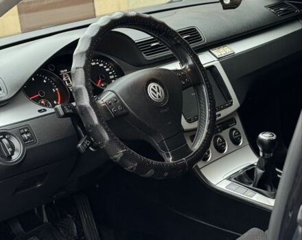 Черный Фольксваген Пассат Вариант, объемом двигателя 2 л и пробегом 290 тыс. км за 8500 $, фото 4 на Automoto.ua