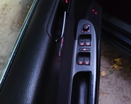 Черный Фольксваген Пассат Вариант, объемом двигателя 2 л и пробегом 333 тыс. км за 7500 $, фото 5 на Automoto.ua