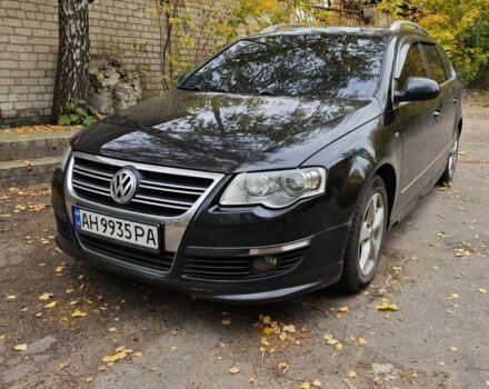 Фольксваген Пассат Варіант 2010 у Краматорске на Automoto.ua Чорний Фольксваген Пассат Варіант, об'ємом двигуна 2 л та пробігом 340 тис. км за 6800 $, фото 2 на Automoto.ua