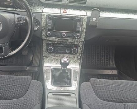 Черный Фольксваген Пассат Вариант, объемом двигателя 1.6 л и пробегом 275 тыс. км за 8500 $, фото 7 на Automoto.ua