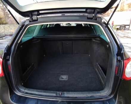 Чорний Фольксваген Пассат Варіант, об'ємом двигуна 2 л та пробігом 287 тис. км за 7900 $, фото 7 на Automoto.ua