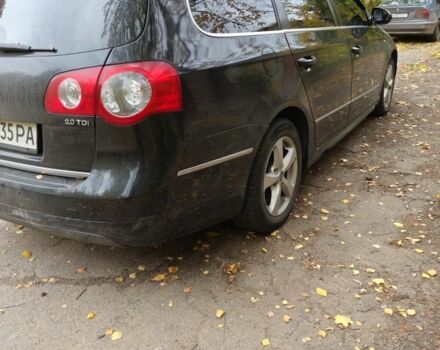 Фольксваген Пассат Варіант 2010 у Краматорске на Automoto.ua Чорний Фольксваген Пассат Варіант, об'ємом двигуна 2 л та пробігом 340 тис. км за 6800 $, фото 4 на Automoto.ua