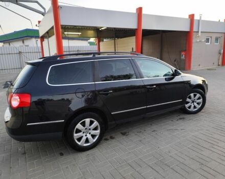 Черный Фольксваген Пассат Вариант, объемом двигателя 2 л и пробегом 333 тыс. км за 7500 $, фото 1 на Automoto.ua