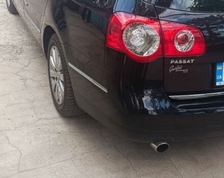 Черный Фольксваген Пассат Вариант, объемом двигателя 1.6 л и пробегом 275 тыс. км за 8500 $, фото 8 на Automoto.ua