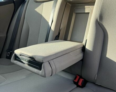 Чорний Фольксваген Пассат Варіант, об'ємом двигуна 1.8 л та пробігом 324 тис. км за 7000 $, фото 17 на Automoto.ua