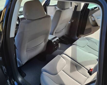 Черный Фольксваген Пассат Вариант, объемом двигателя 1.6 л и пробегом 350 тыс. км за 5900 $, фото 8 на Automoto.ua