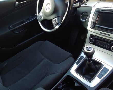 Чорний Фольксваген Пассат Варіант, об'ємом двигуна 2 л та пробігом 287 тис. км за 7900 $, фото 11 на Automoto.ua