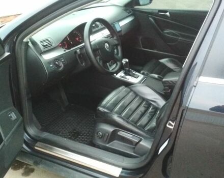 Черный Фольксваген Пассат Вариант, объемом двигателя 2 л и пробегом 243 тыс. км за 9000 $, фото 6 на Automoto.ua