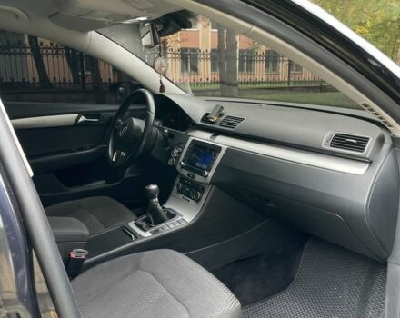 Фольксваген Пассат Вариант 2011 в Долине на Automoto.ua Черный Фольксваген Пассат Вариант, объемом двигателя 1.6 л и пробегом 254 тыс. км за 7700 $, фото 12 на Automoto.ua