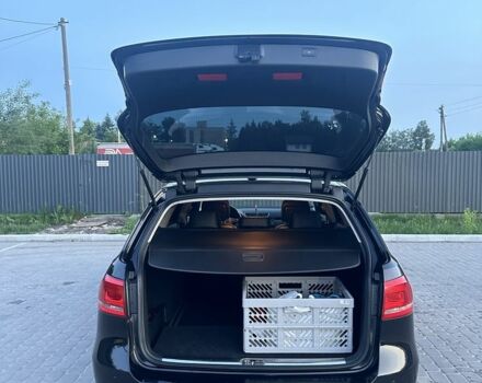 Чорний Фольксваген Пассат Варіант, об'ємом двигуна 2 л та пробігом 300 тис. км за 11950 $, фото 4 на Automoto.ua