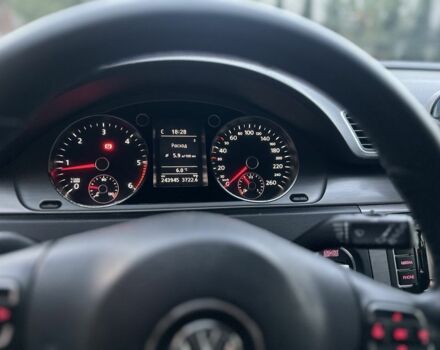 Чорний Фольксваген Пассат Варіант, об'ємом двигуна 1.6 л та пробігом 245 тис. км за 8400 $, фото 8 на Automoto.ua