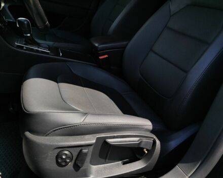 Черный Фольксваген Пассат Вариант, объемом двигателя 2 л и пробегом 274 тыс. км за 9699 $, фото 14 на Automoto.ua