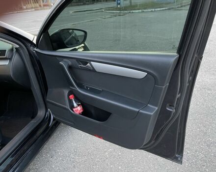 Фольксваген Пассат Варіант 2011 у Золотоноше на Automoto.ua Чорний Фольксваген Пассат Варіант, об'ємом двигуна 1.4 л та пробігом 193 тис. км за 7200 $, фото 9 на Automoto.ua