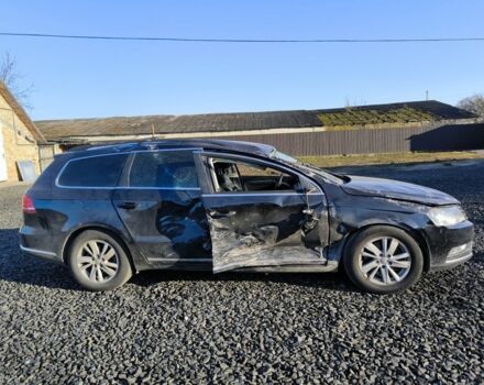 Черный Фольксваген Пассат Вариант, объемом двигателя 2 л и пробегом 320 тыс. км за 5800 $, фото 4 на Automoto.ua