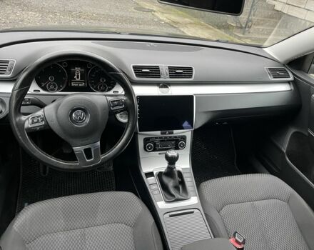 Черный Фольксваген Пассат Вариант, объемом двигателя 2 л и пробегом 268 тыс. км за 9000 $, фото 5 на Automoto.ua