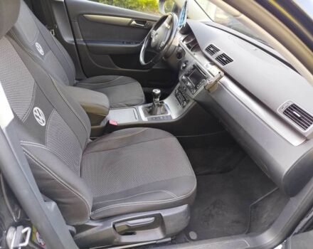 Фольксваген Пассат Вариант 2011 в Славянске на Automoto.ua Черный Фольксваген Пассат Вариант, объемом двигателя 2 л и пробегом 231 тыс. км за 9900 $, фото 9 на Automoto.ua