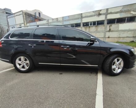 Черный Фольксваген Пассат Вариант, объемом двигателя 2 л и пробегом 274 тыс. км за 9699 $, фото 4 на Automoto.ua