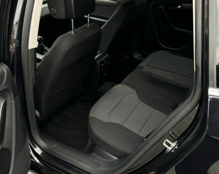 Чорний Фольксваген Пассат Варіант, об'ємом двигуна 2 л та пробігом 231 тис. км за 12500 $, фото 10 на Automoto.ua