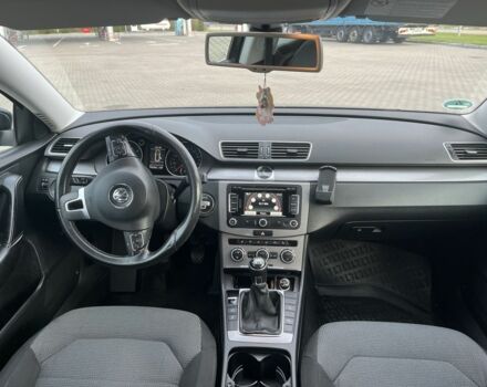 Черный Фольксваген Пассат Вариант, объемом двигателя 2 л и пробегом 350 тыс. км за 10700 $, фото 3 на Automoto.ua