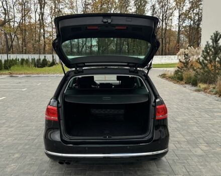 Чорний Фольксваген Пассат Варіант, об'ємом двигуна 2 л та пробігом 231 тис. км за 12500 $, фото 11 на Automoto.ua