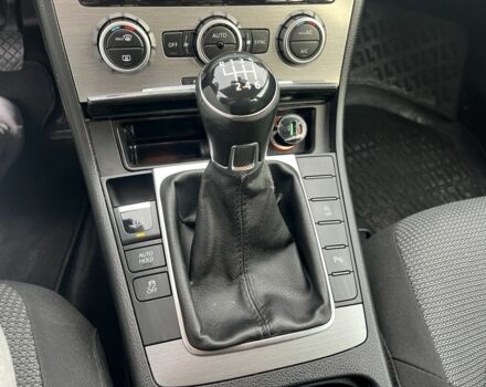 Черный Фольксваген Пассат Вариант, объемом двигателя 2 л и пробегом 350 тыс. км за 10700 $, фото 5 на Automoto.ua